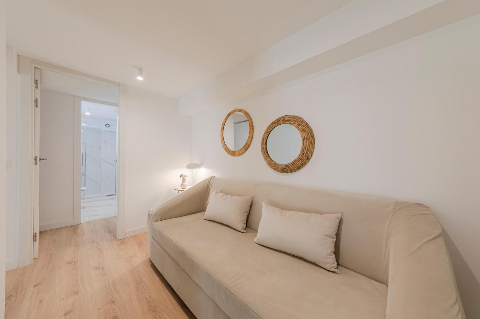 Isg Apartments Conde Negro 10 Севиля Екстериор снимка