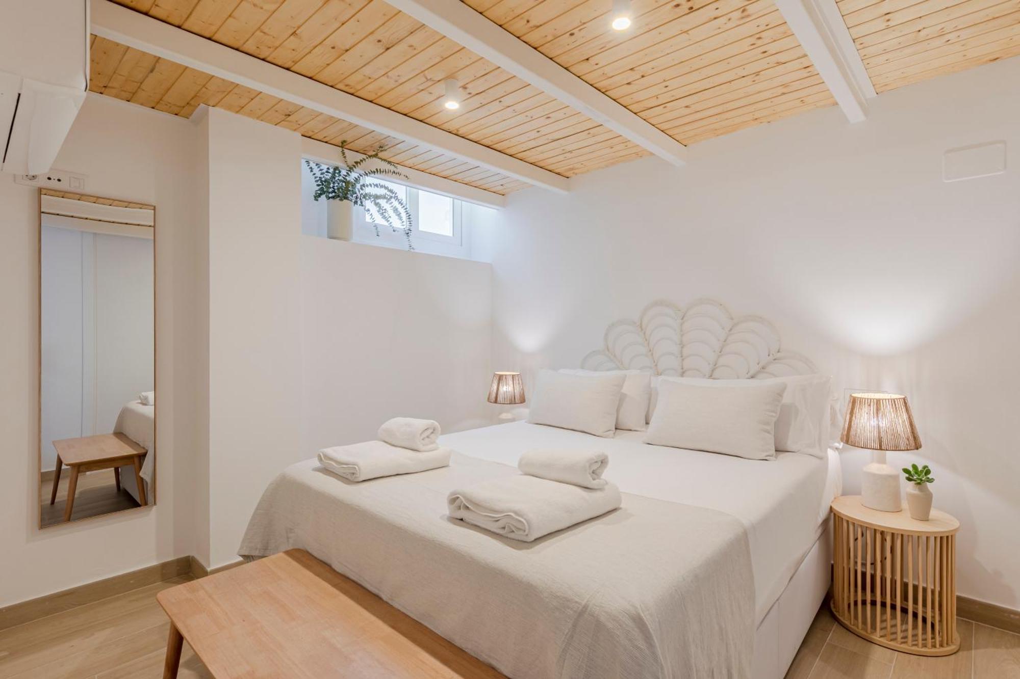 Isg Apartments Conde Negro 10 Севиля Екстериор снимка
