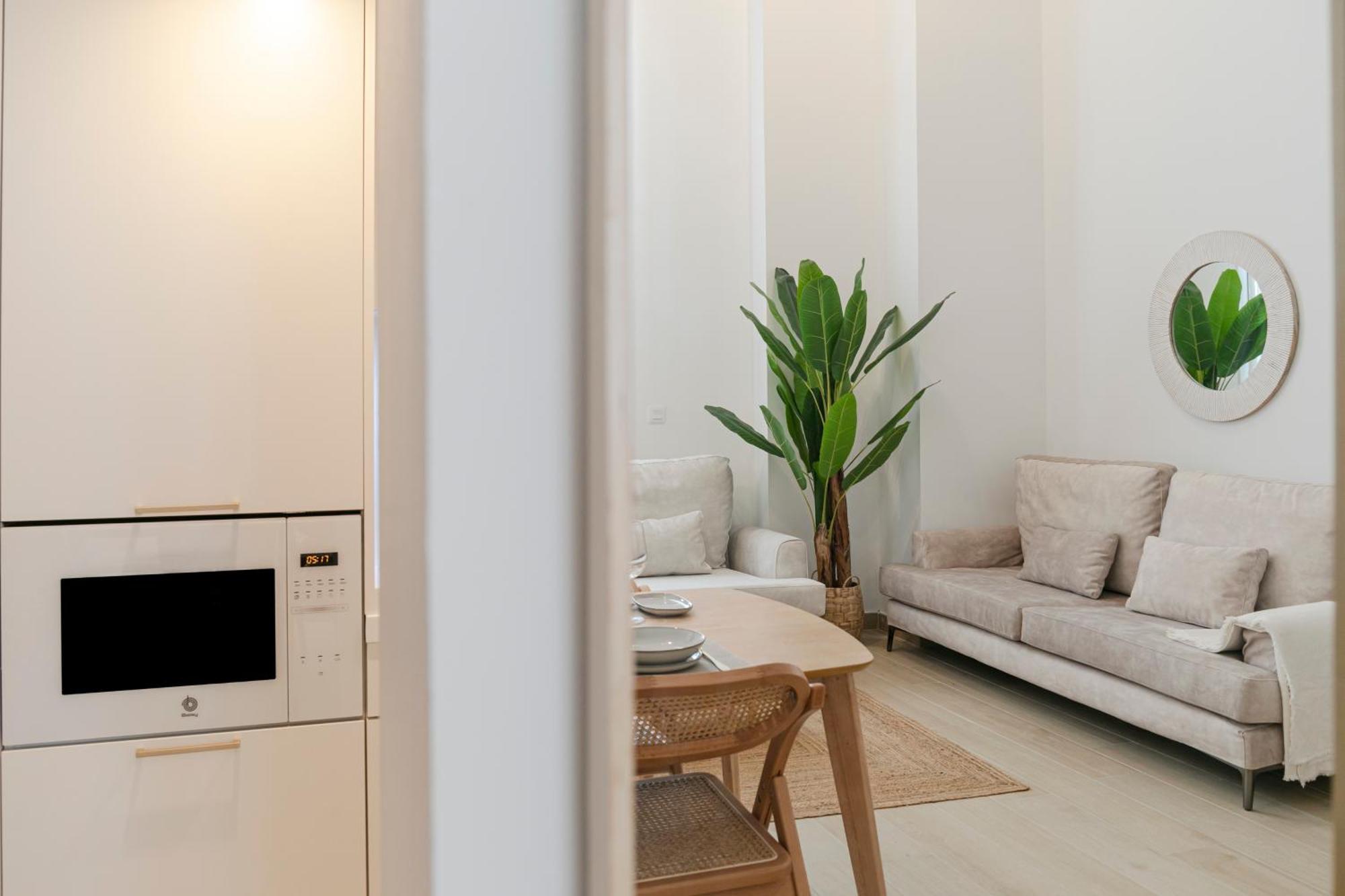 Isg Apartments Conde Negro 10 Севиля Екстериор снимка